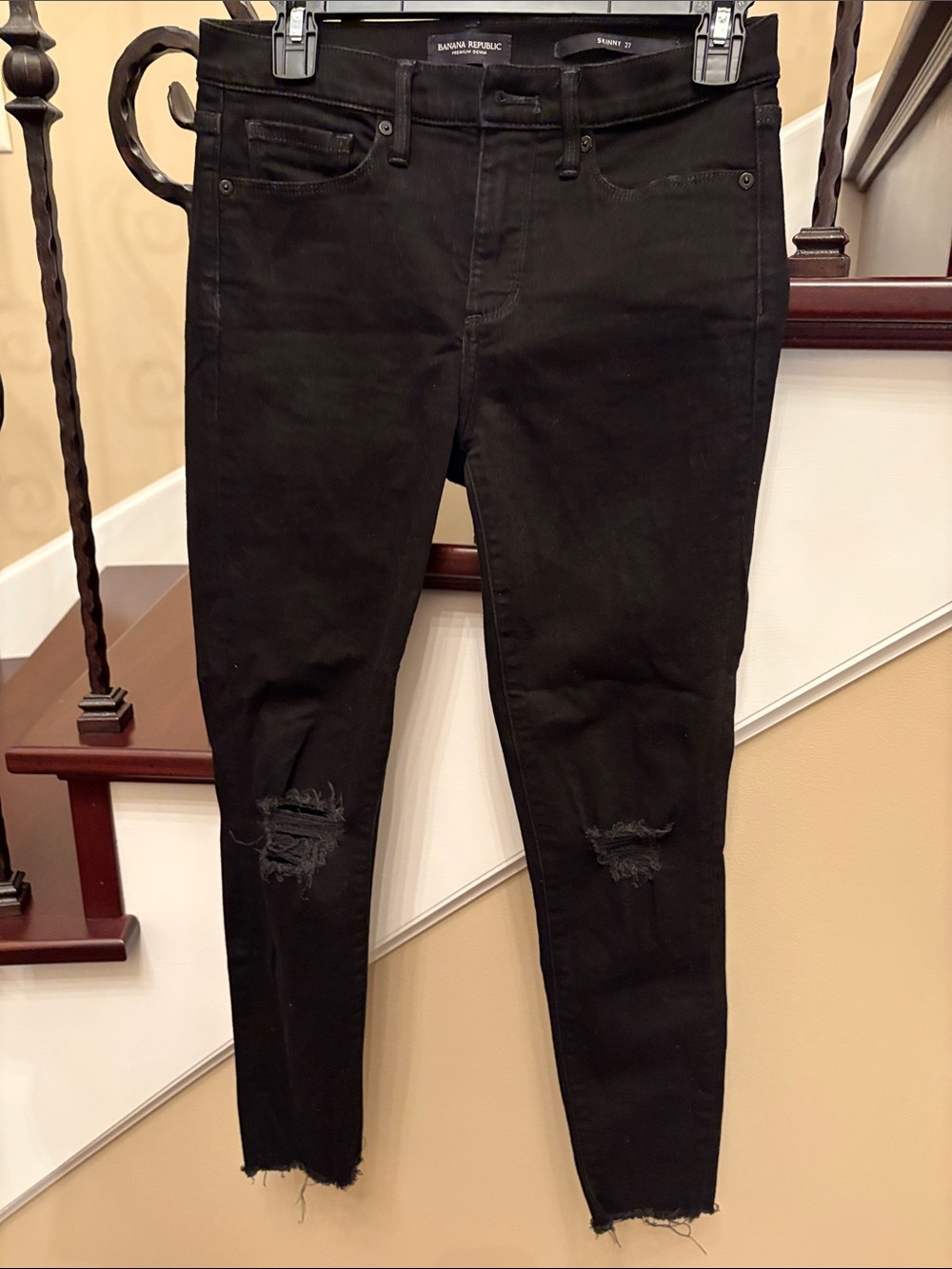 Banana Republic Black Skinny Ripped Knee Jeans